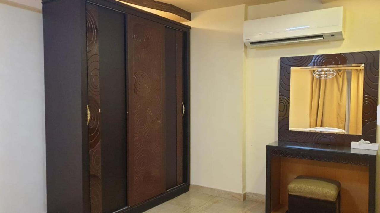 Muscat Horizon Hotel Seeb Buitenkant foto
