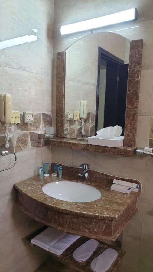 Muscat Horizon Hotel Seeb Buitenkant foto