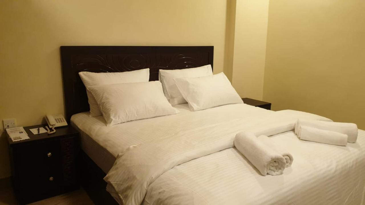 Muscat Horizon Hotel Seeb Buitenkant foto